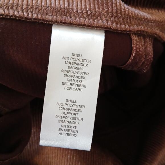 T Tahari brown ribbed pull on velvet pants size large - Picture 6 of 6